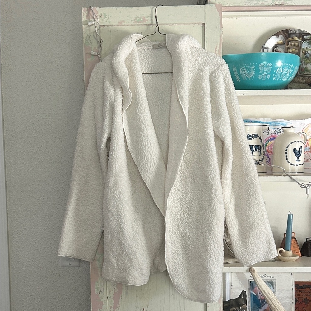 Cozy Women's Cream Sherpa Open-Front Jacket